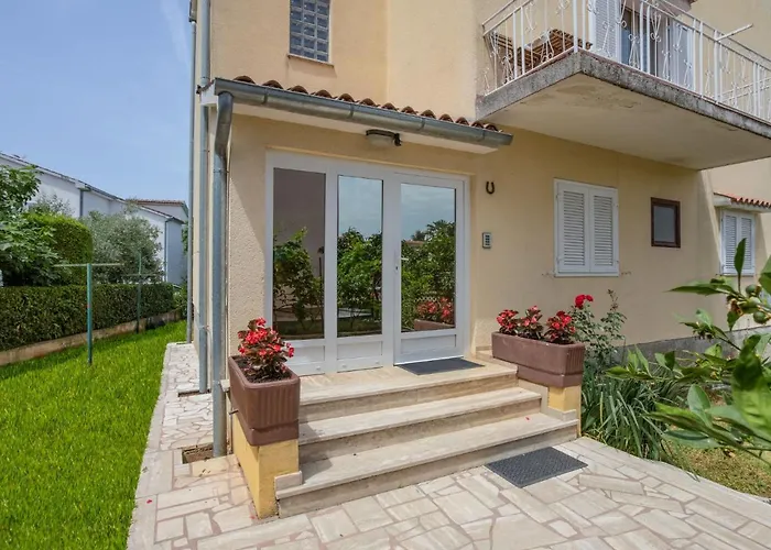 Daria-2 By Interhome Apartman Poreč