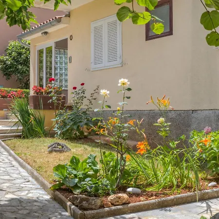 Daria-2 By Interhome