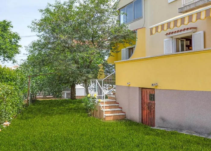 Appartement Daria-2 By Interhome *