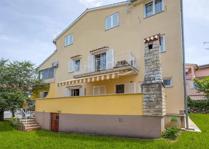 Appartement Daria-2 By Interhome Poreč