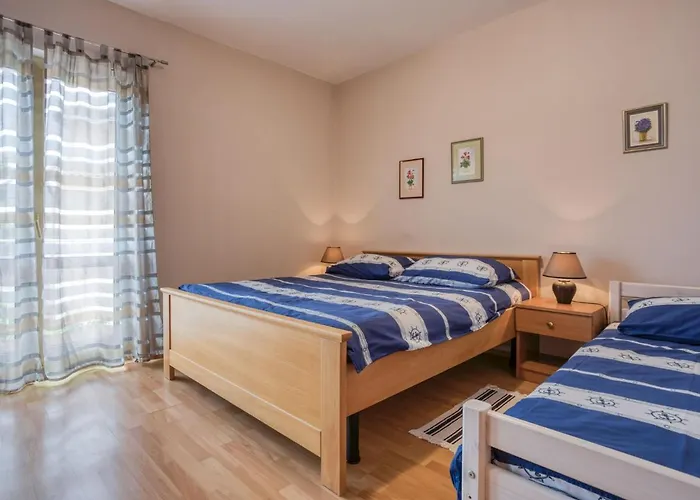 Appartement Daria-2 By Interhome *